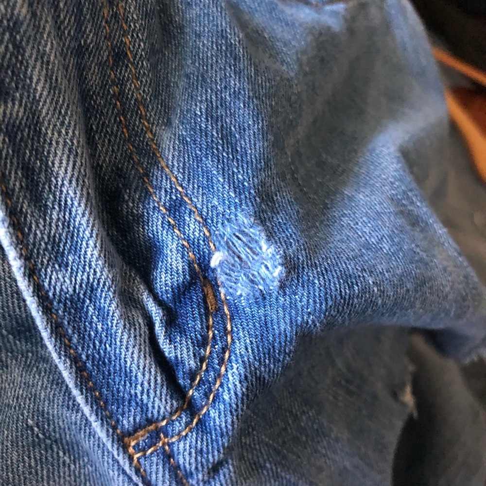 Forever 21 Distressed Jeans Ripped Holes Blue High Waisted Rise 28 - Picture 8 of 8